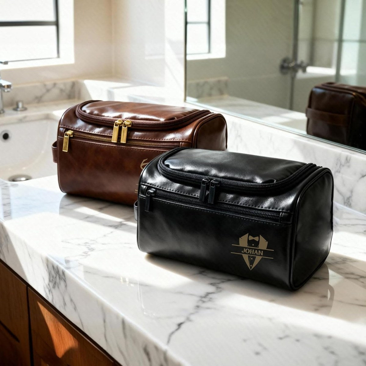 Full-Grain Leather Toiletry Bag
