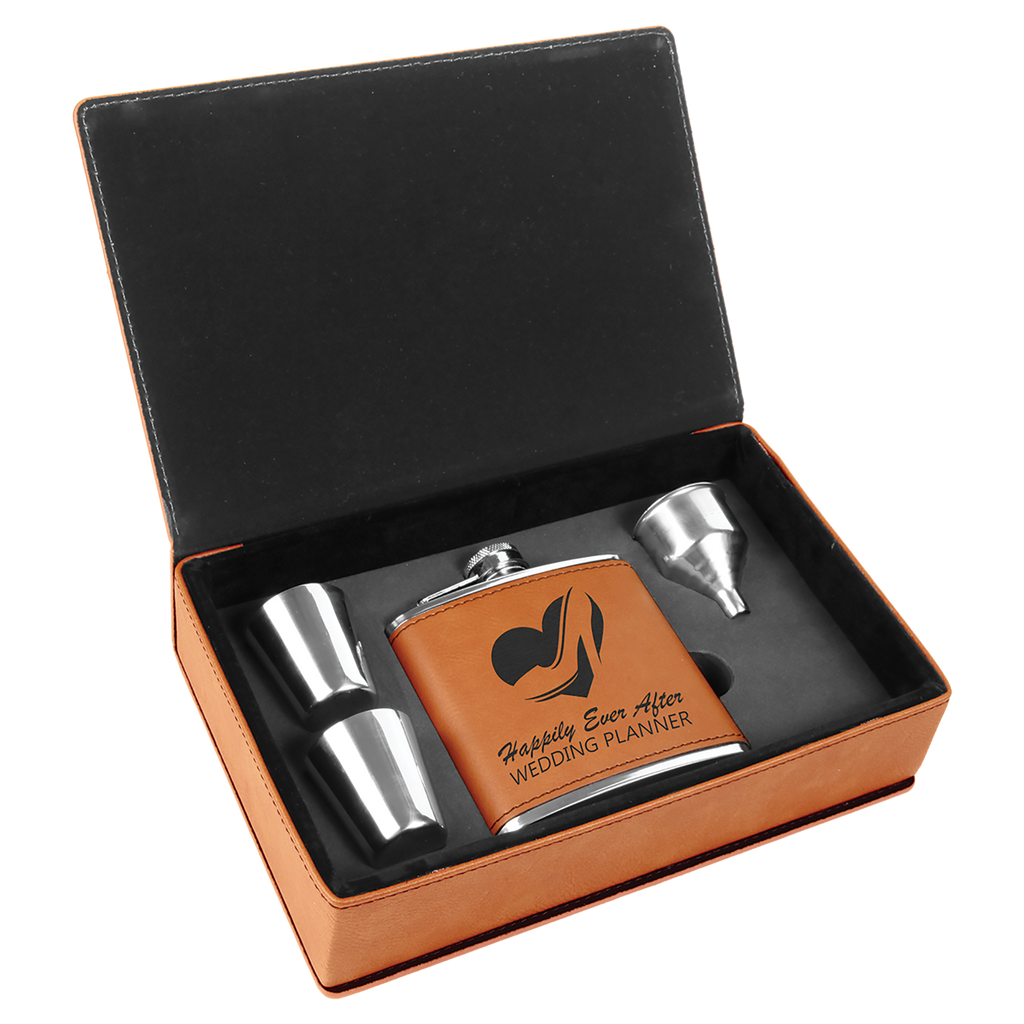Rawhide Leatherette Flask Set